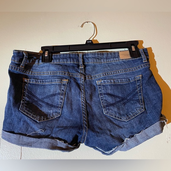 Aeropostale Shorty Distressed Jean Shorts - Picture 2 of 2